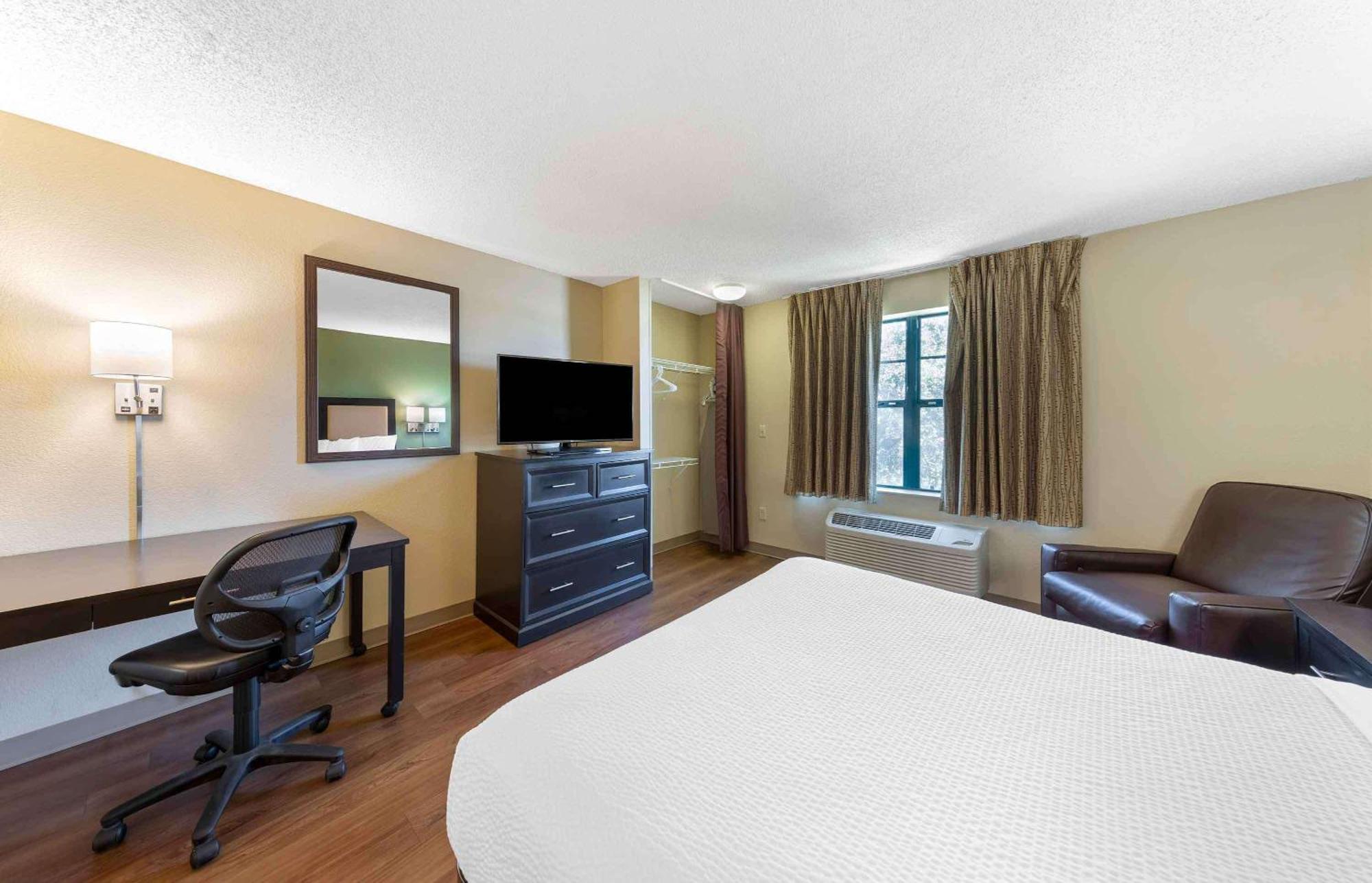 Extended Stay America Select Suites - Chicago - Naperville - West Luaran gambar